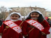 İlköğretim Okulu'nda Nevruz Coşkusu