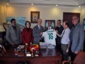 Bursasporlulardan Aktürk'e Ziyaret