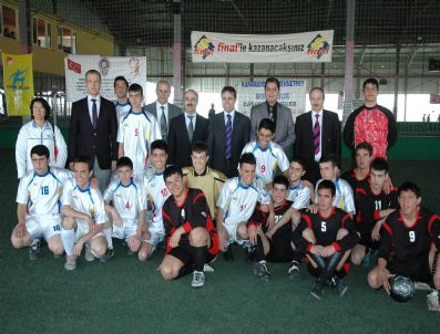 Karaman'da 'Emniyetten Bir Yıldız Doğuyor' Futbol Turnuvası