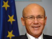 Talat '35 senede onlar ne yaptı?' diye sordu