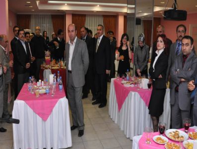 FEHMI ALAYDıN - Bitlis'te 'Hayat Akıyor Bitlis'te Kadınlar Camdan Bakıyor' Projesi