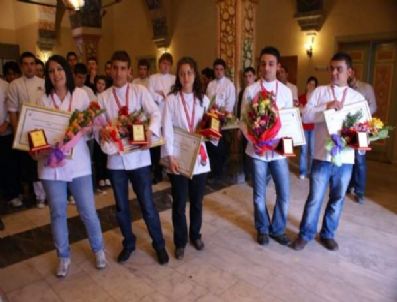 TÜRK MUTFAĞı - Kapadokya Myo'da Kutlama