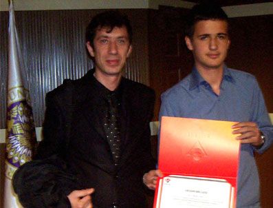 ENVER SALIHOĞLU - Karadutun Kanser Tedavisine Yardımcı Olduğu İddiasıyla Girdiği Yarışmadan Birinci Çıktı