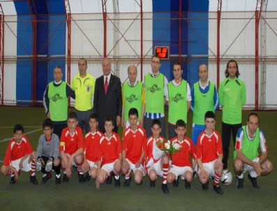 CELALETTIN KAPÇAK - Kardeş Kurumlar Dostluk Maçı Yaptılar