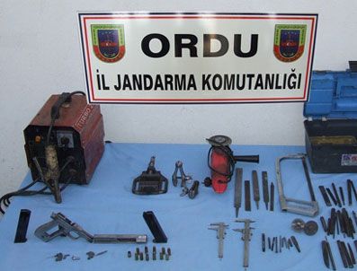 ORDU MERKEZ - Ordu'da Silah Ve Uyuşturucu Operasyonu