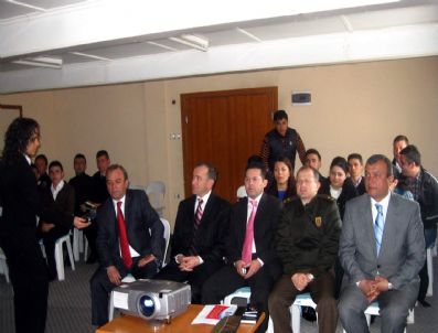 SALTUKOVA - Saltukova'da Sivil Havacılık Güvenlik Eğitimi Kursu