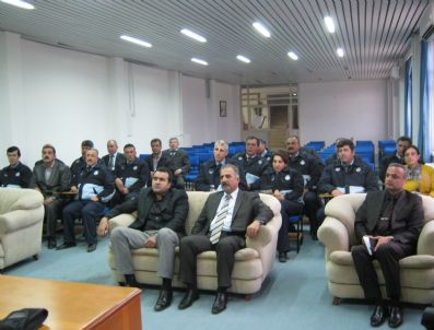 MITHAT NEHIR - Zabıta Personeline Halkla İlişkiler Semineri Verildi