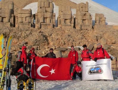TÜRKIYE DAĞCıLıK FEDERASYONU - Dağcılar, Nemrut'un Zirvesinde Kayak Yaptı