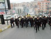 Polisten Fenerbahçeli Taraftara Tokat