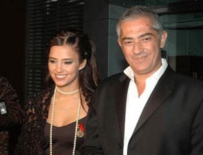 NEHİR ERDOĞAN - Bahar gelince ünlüler saçıldı