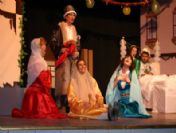 Denizli Belediyesi Tiyatroseverleri Sevindirmeyi Sürdürüyor