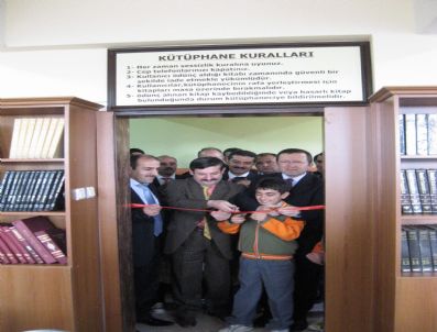 ZÜLFI TOMAN - Diyarbakır'da Kütüphane Açılışı