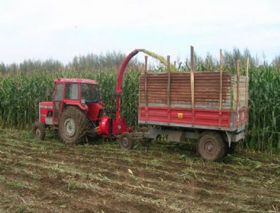 PÜLVERIZATÖR - Ertürk'ten Çiftçilere Müjde