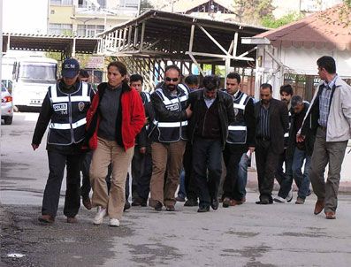 TCK - Malatya'da Kaçak Göçmen Olayıyla İlgili 8 Zanlı Yakalandı