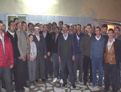 ALI ÖZTÜRK - Salihli'de Ak Partililer Köylerin Sorunlarını Dinledi