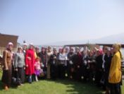 Ak Parti Kadın Kolları Başkanları Sapanca'da Bir Araya Geldi