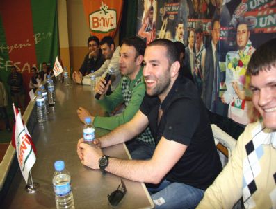 BARıŞ HERSEK - Banvit Basketbol Kulübü Öğrencilerle Buluşmaya Devam Ediyor