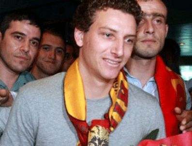 LİNCOLN - Galatasaray'da oyunculara operasyon