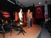 Medya Maymunları Yalova'da