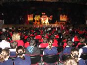 Tiyatroyu Yine 'Tiyatro' İle Anlattılar