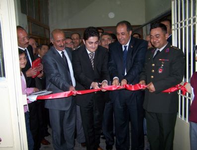 NURULLAH ERTAŞ - Van'da Sergi Açılışı