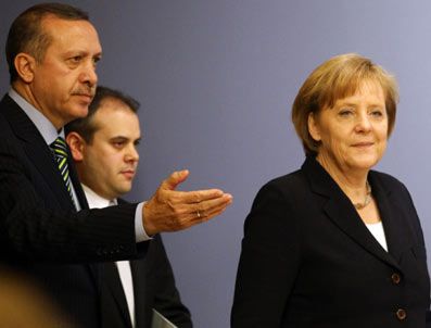 NABUCCO - Erdoğan 'vize' dedi Merkel cevap verdi
