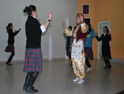 LOKMAN ÖZDEN - Çubuk Belediyesi'nden Kurs Atağı