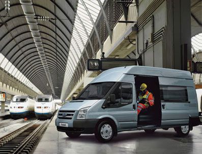 Ford hedef büyüttü