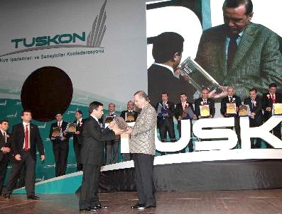 RıZANUR MERAL - Meral: Yeni Anayasa acil bir görev haline gelmiştir