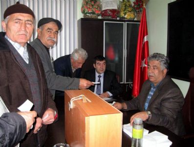 DURMUŞ KOÇ - Başkan Şen Güven Tazeledi