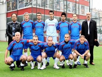 Herkes İçin Futbol Turnuvası Başladı