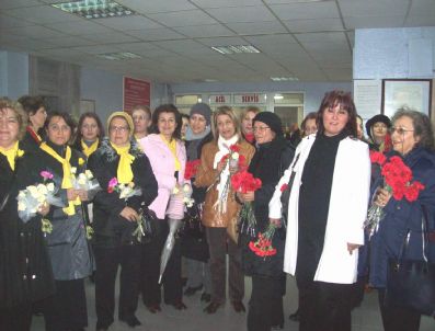 AYDOĞMUŞ - Bandırma'da Kadınlar Günü Kutlamaları