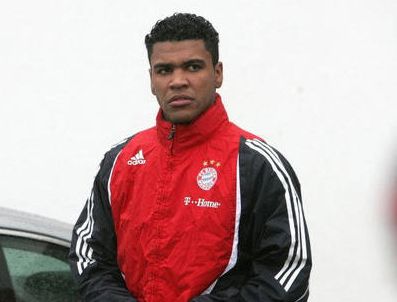 Breno sezonu kapattı