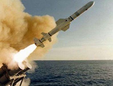 ZILZAL - İran  'Nasr-1' füzelerini üretmeye başladı