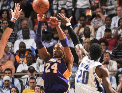DWIGHT HOWARD - Kobe Bryant LA Lakers'ı kurtaramadı