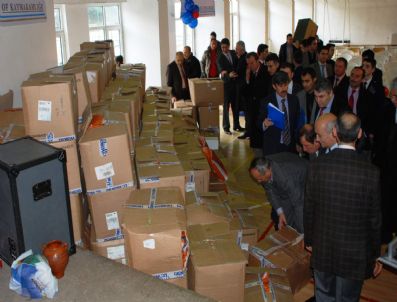 Minik Eller Ve Ayaklar Üşümesin Projesi'