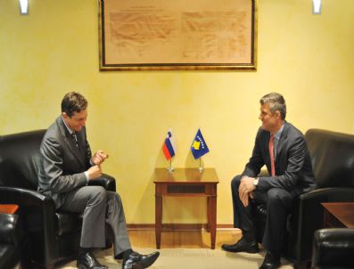 Slovenya Başbakanı Pahor'un Kosova Temasları