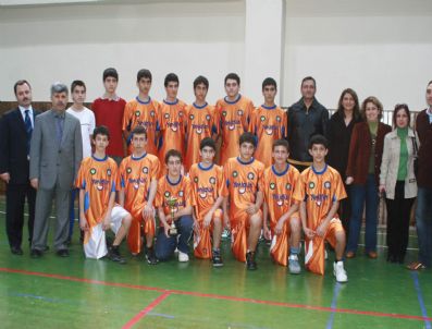 Toros Koleji Basketbolda Antalya Şampiyonu