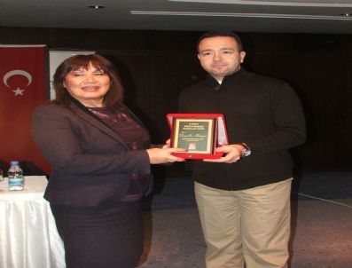 EMINE AYNA - Yazgülü Aldoğan Kadının Medyadaki Yerine Değindi