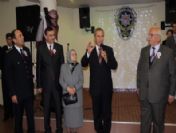 Arınç, Manisa'da Emniyet Müdürlüğü'nün düzenlediği kokteyle katıldı