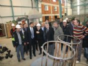 Düzce Valisi Bülent Kılınç Tel Fabrikasını Ziyaret Etti