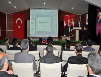 MUSTAFA AKGÜL - Gümüşhane Üniversitesinde 'İnternet Ve Bilgi Toplumu' Konferansı