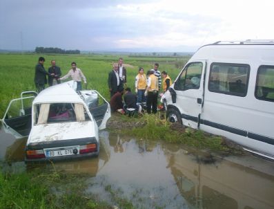 Kozan'da Trafik Kazası: 1 Ölü, 4 Yaralı