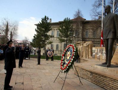 Polis Haftası Coşkuyla Kutlandı