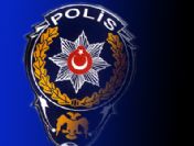 Polisin 'Çelenk' nöbeti