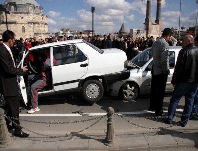 Sivas'ta Zincirleme Trafik Kazası