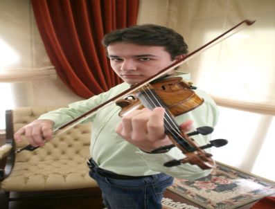 KRALIÇE ELIZABETH - Cumhurbaşkanı Gül'den 230 Yıllık Jest