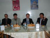 'Olumlu Davranış Projesi'nde Başarılı Öğrencilere Yemek