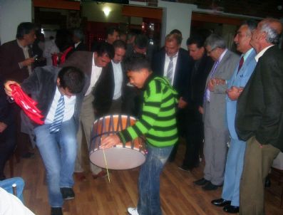 VEDAT KARASAÇ - Chp, Ceyhan'da Coştu