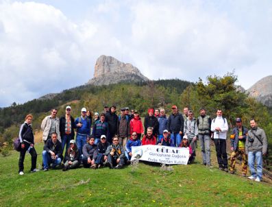 Gümüşhaneli Dağcılar Polisler İçin Yürüdü